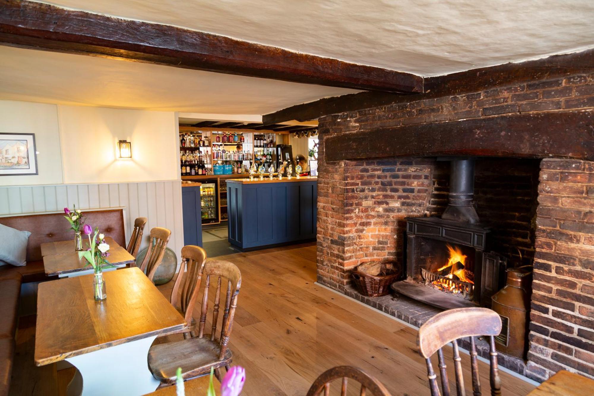 The Cross Keys, Aldeburgh Hotel Exterior photo